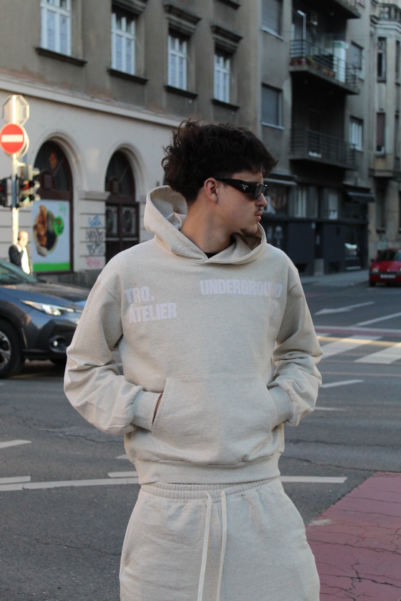TRANQUILLO - Atelier Hoodie